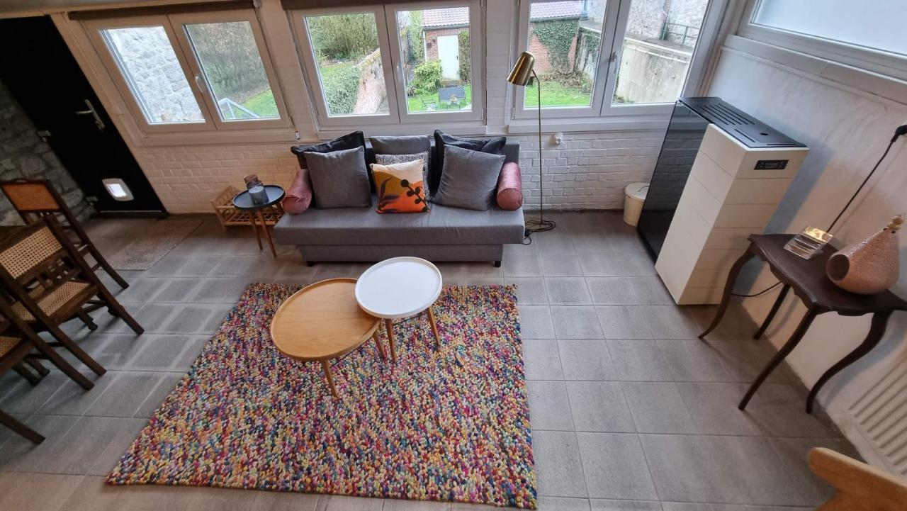 Le Gite De La Gray House Mettet Εξωτερικό φωτογραφία